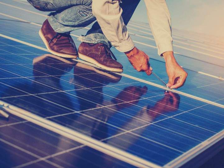 Pose de panneaux photovoltaïques Montbrison
